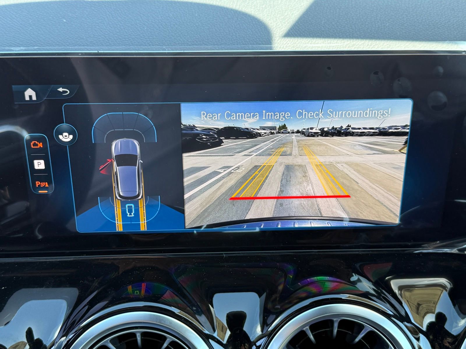 New 2026 Mercedes-Benz GLA 35 AMG 4MATIC image 25