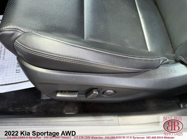 Used 2022 Kia Sportage Nightfall Edition w/ Nighfall AWD Premium Package image 11