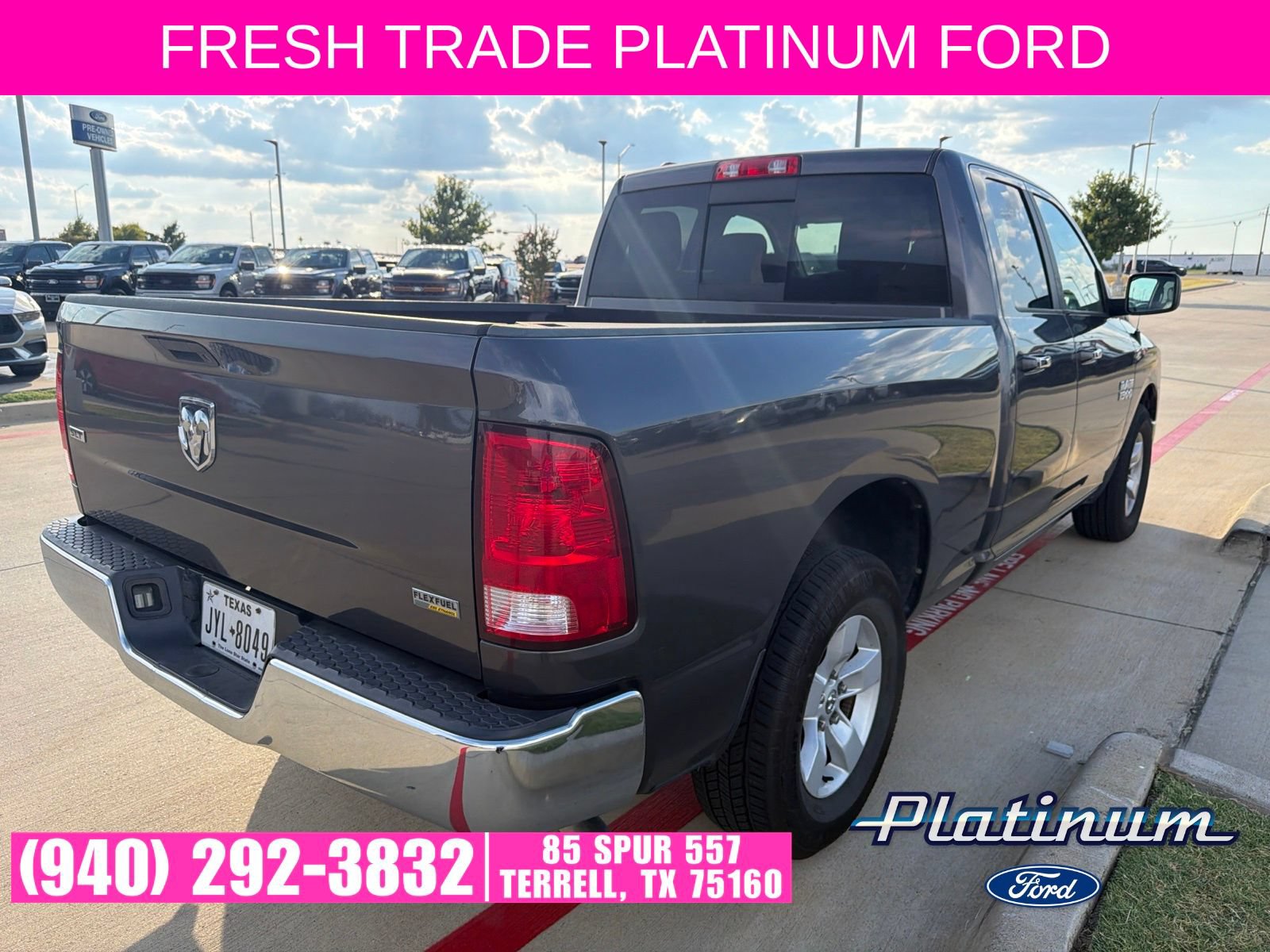 Used 2017 RAM 1500 Classic SLT RWD image 9