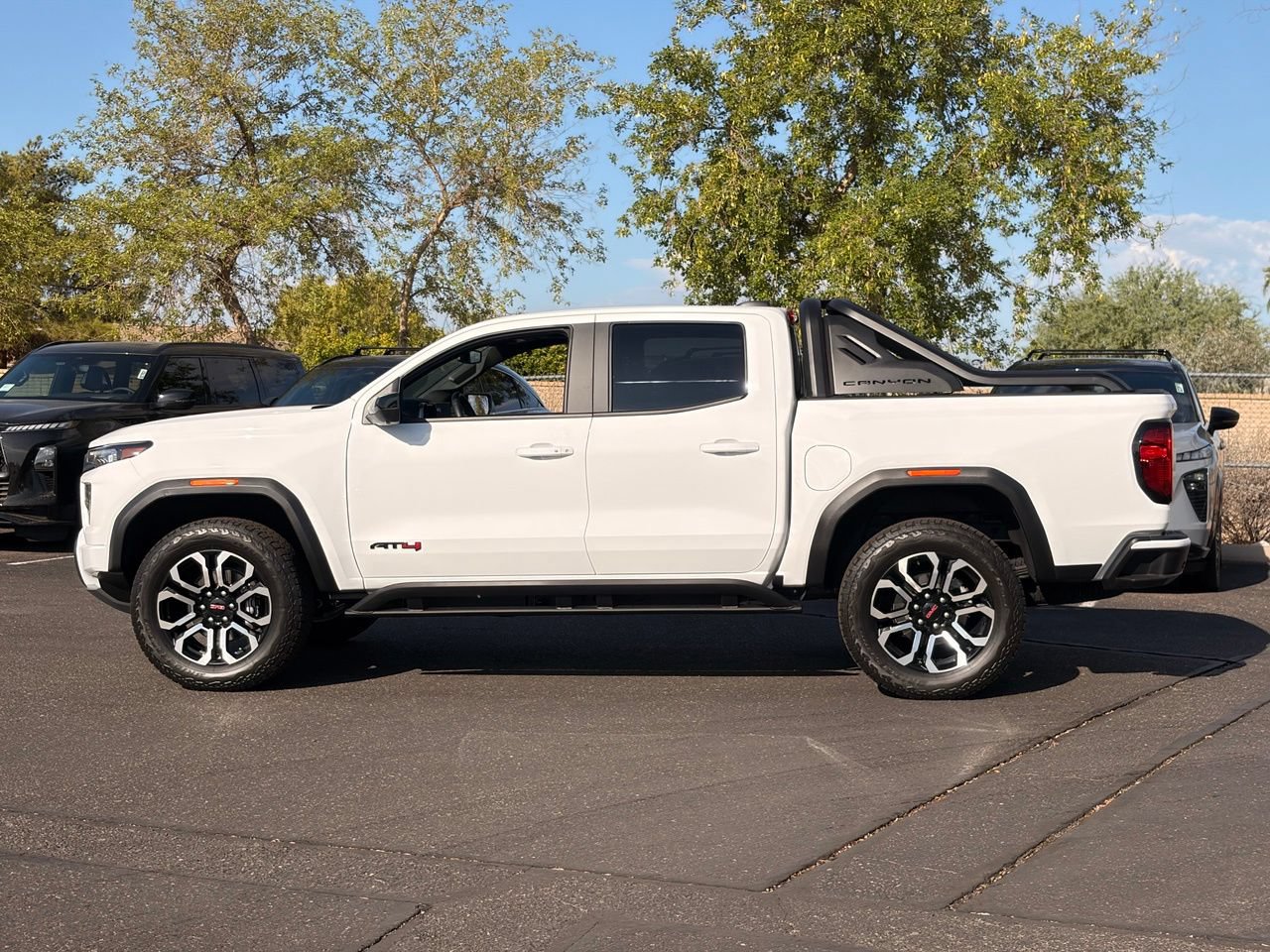 Used 2025 GMC Canyon AT4 w/ Nightfall Edition AWD/4WD image 3