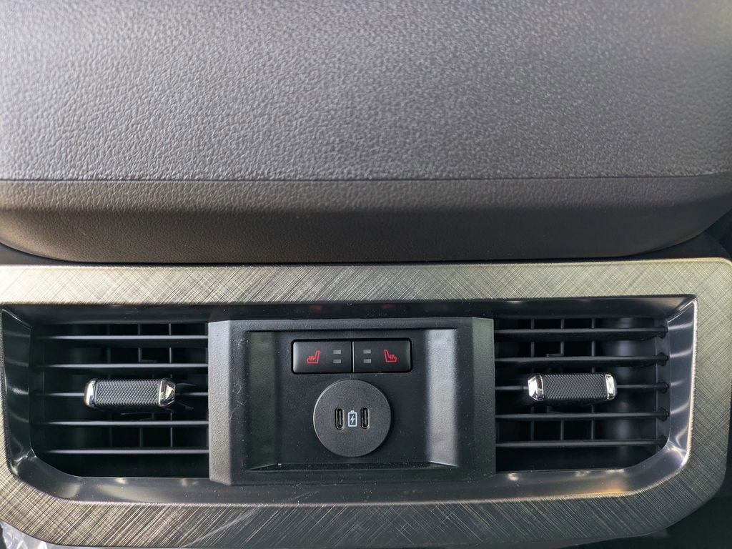 New 2026 Ford F250 King Ranch w/ Tremor Off-Road Package image 15