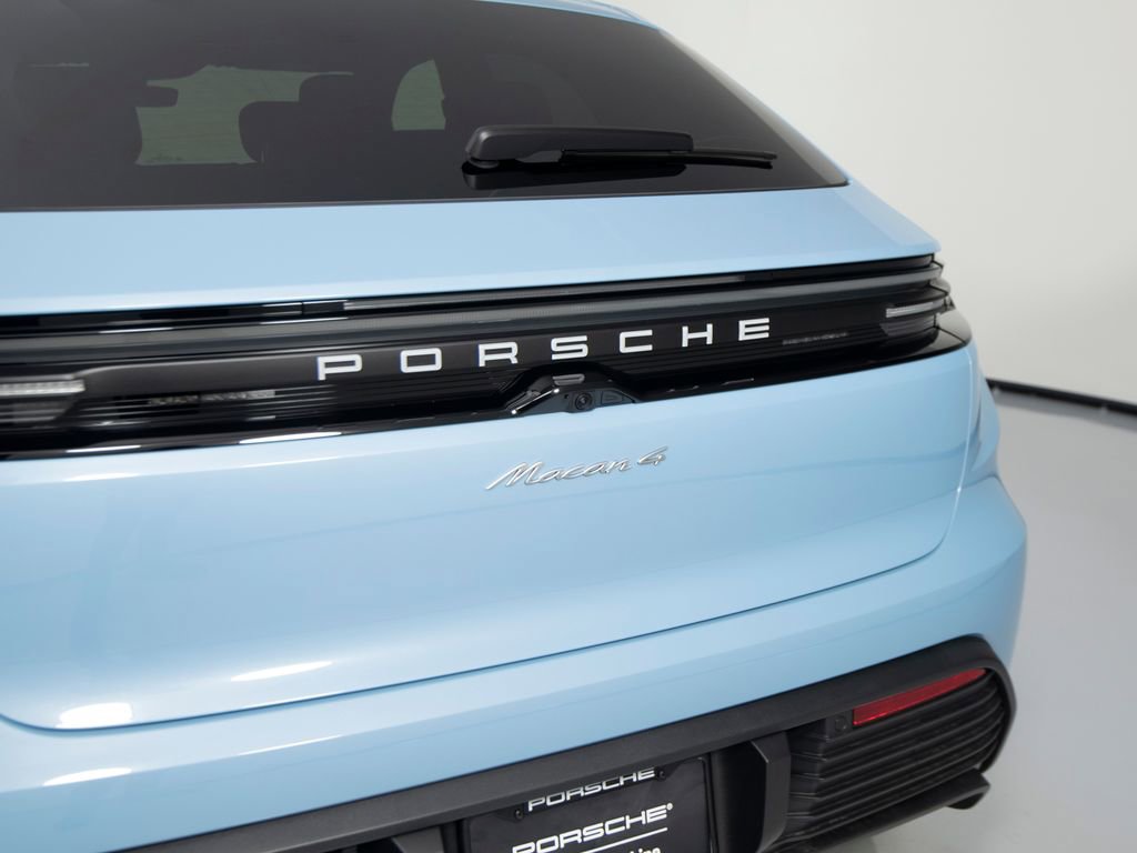 New 2026 Porsche Macan 4 Electric image 41