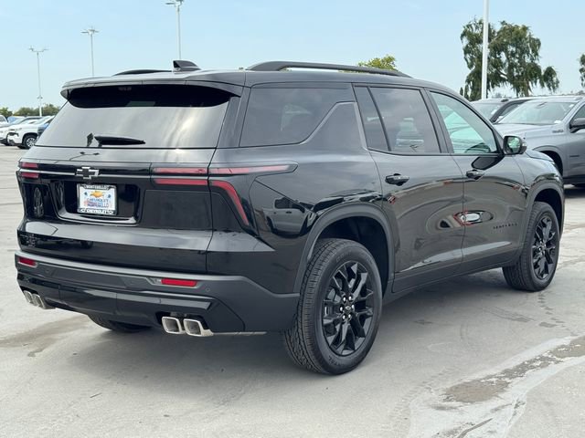 New 2026 Chevrolet Traverse LT w/ Midnight/Sport Edition FWD image 5