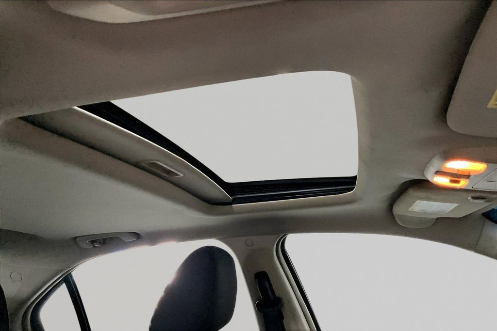 Used 2010 Ford Fusion SE image 28