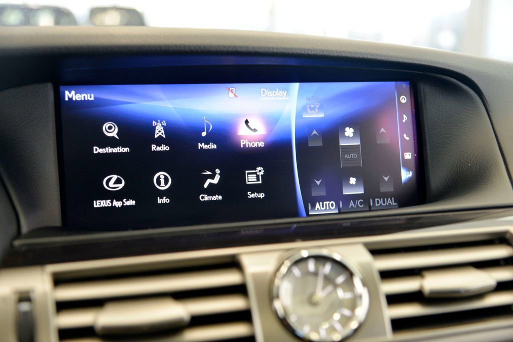 Used 2017 Lexus LS 460 AWD w/ Comfort Package image 19