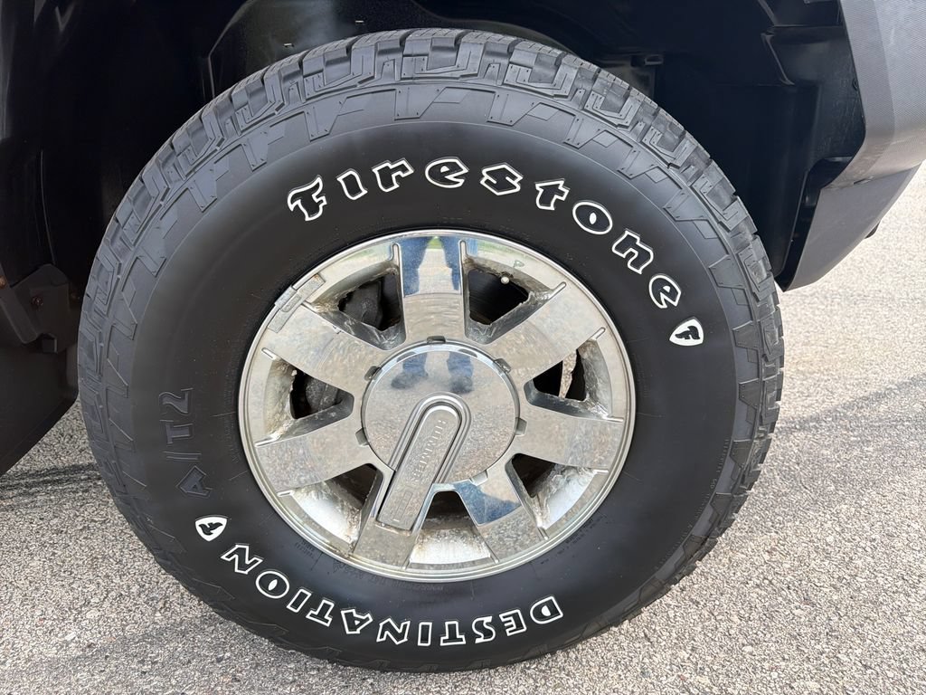 Used 2008 HUMMER H3 Luxury AWD/4WD image 16