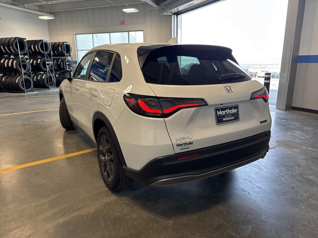 New 2025 Honda HR-V Sport image 7