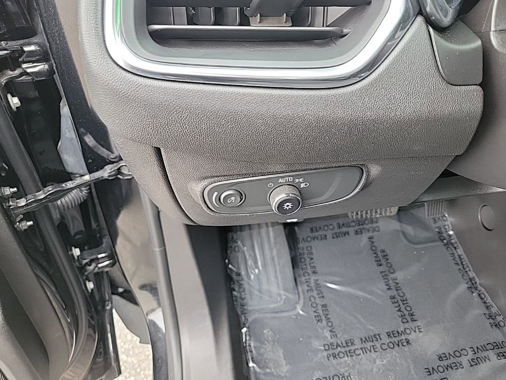 Used 2024 Chevrolet Equinox LT AWD/4WD image 12