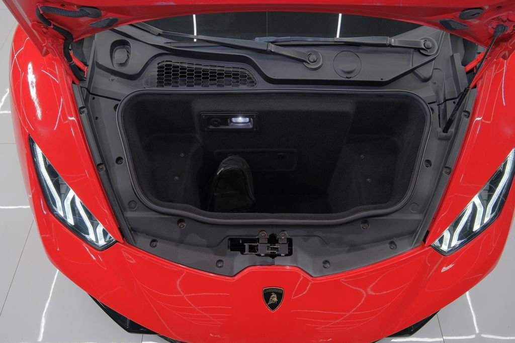 Used 2020 Lamborghini Huracan EVO image 42