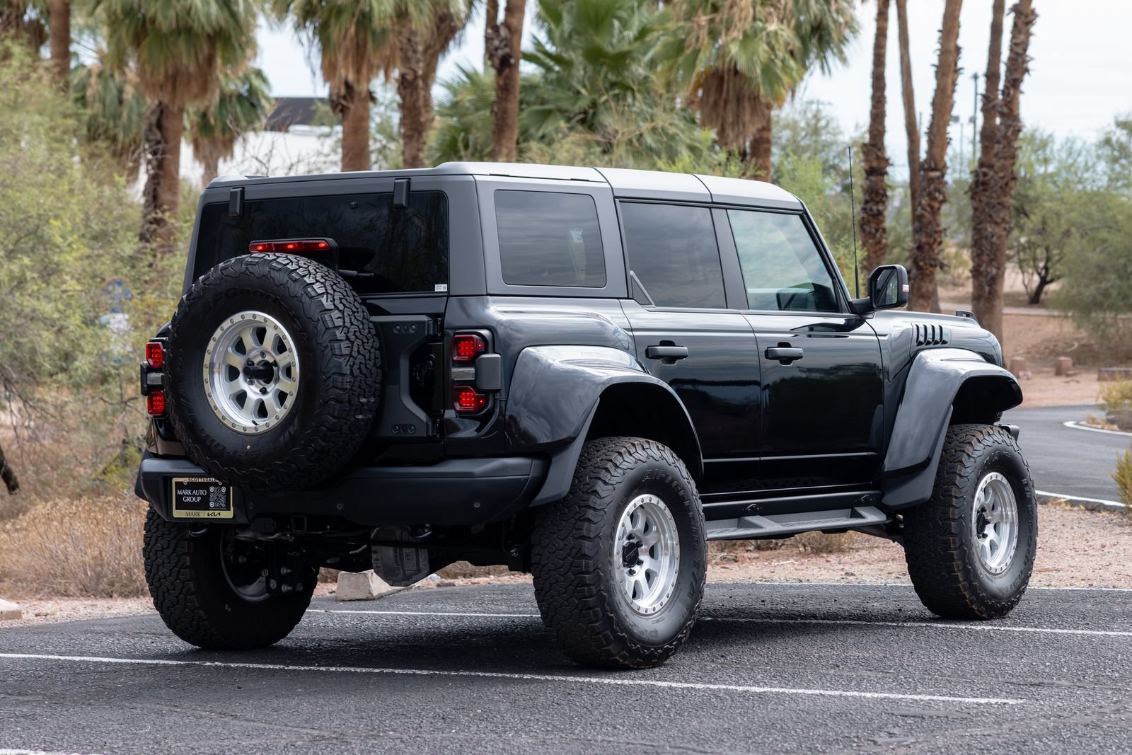 Used 2024 Ford Bronco Raptor AWD/4WD image 11