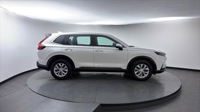 Used 2024 Honda CR-V LX image 9