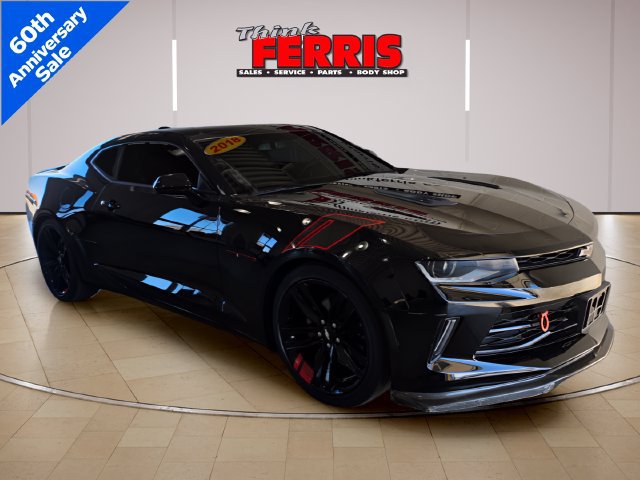 Used 2018 Chevrolet Camaro LT w/ Redline Edition RWD image 7