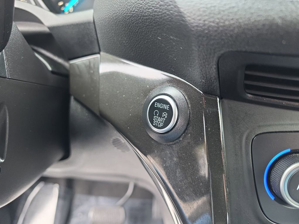 Used 2019 Ford Escape Titanium image 19