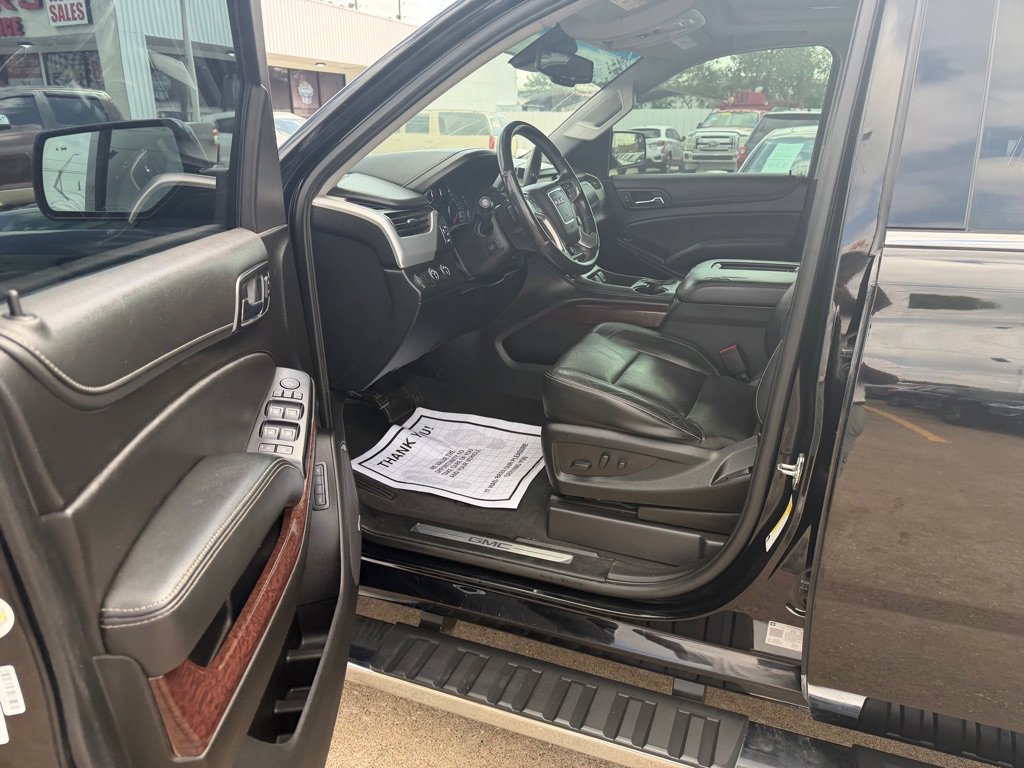 Used 2020 GMC Yukon SLT AWD/4WD image 7