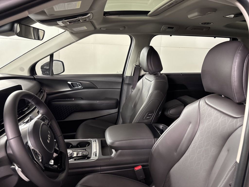 New 2026 Kia Carnival SX FWD image 29