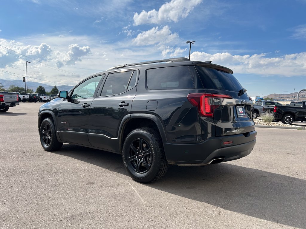 Used 2020 GMC Acadia AT4 w/ GMC Pro Grade Package AWD/4WD image 3
