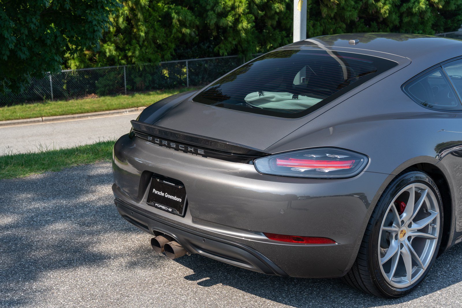 Used 2018 Porsche 718 Cayman S RWD image 14