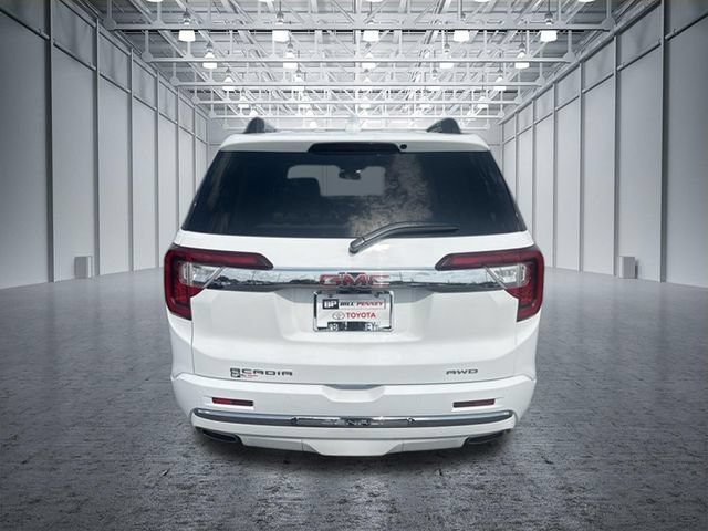 Used 2023 GMC Acadia Denali AWD/4WD image 4