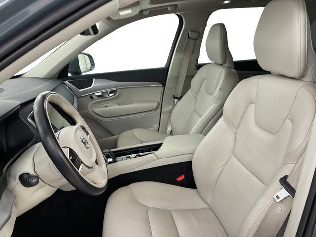 Used 2023 Volvo XC90 B5 Core image 12