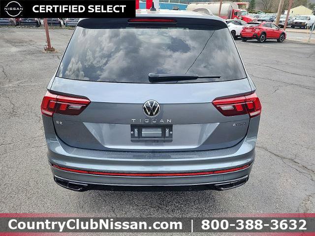 Used 2022 Volkswagen Tiguan SE R-Line AWD/4WD image 7