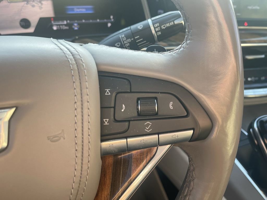 Certified 2021 Cadillac Escalade Sport Platinum image 11