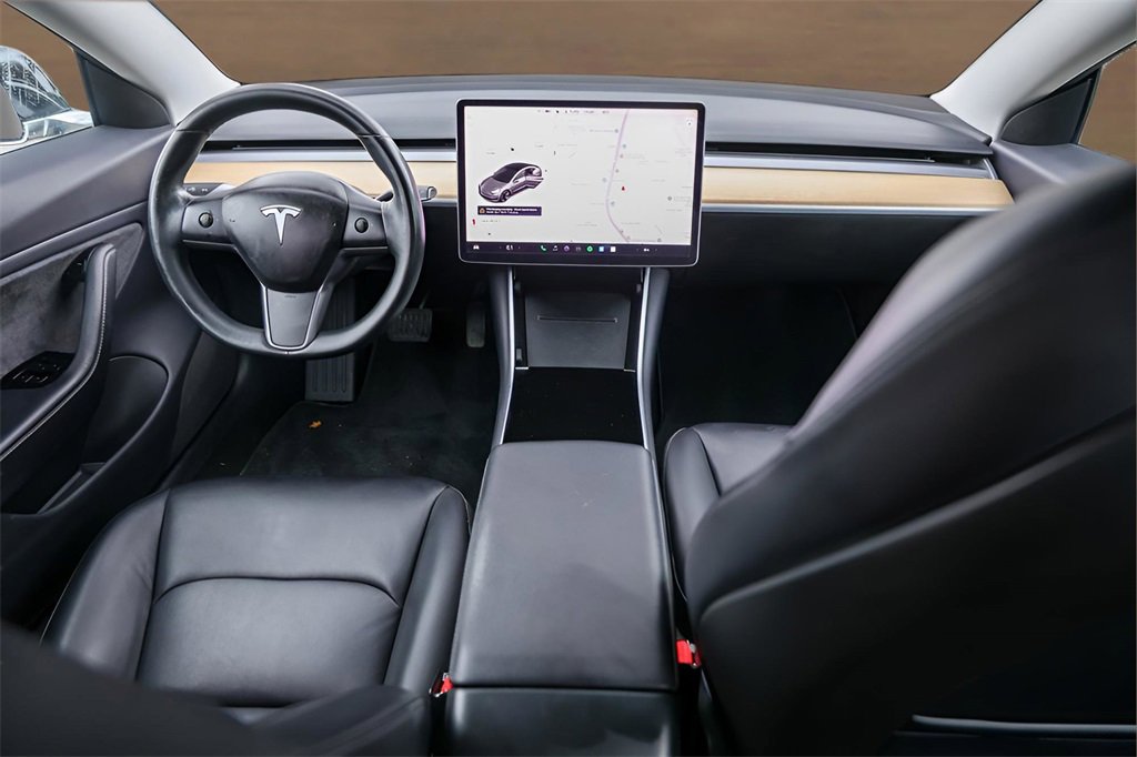 Used 2018 Tesla Model 3 Long Range image 23