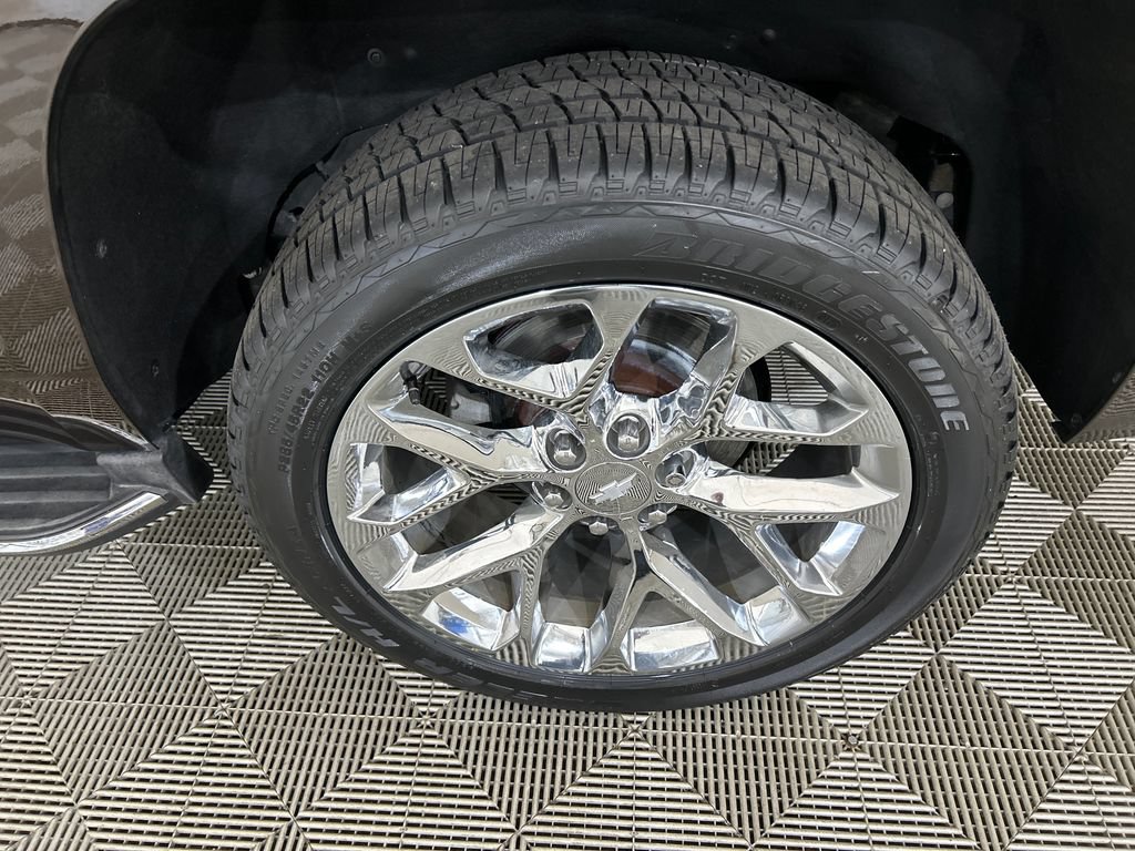 Used 2018 Chevrolet Tahoe Premier AWD/4WD image 10
