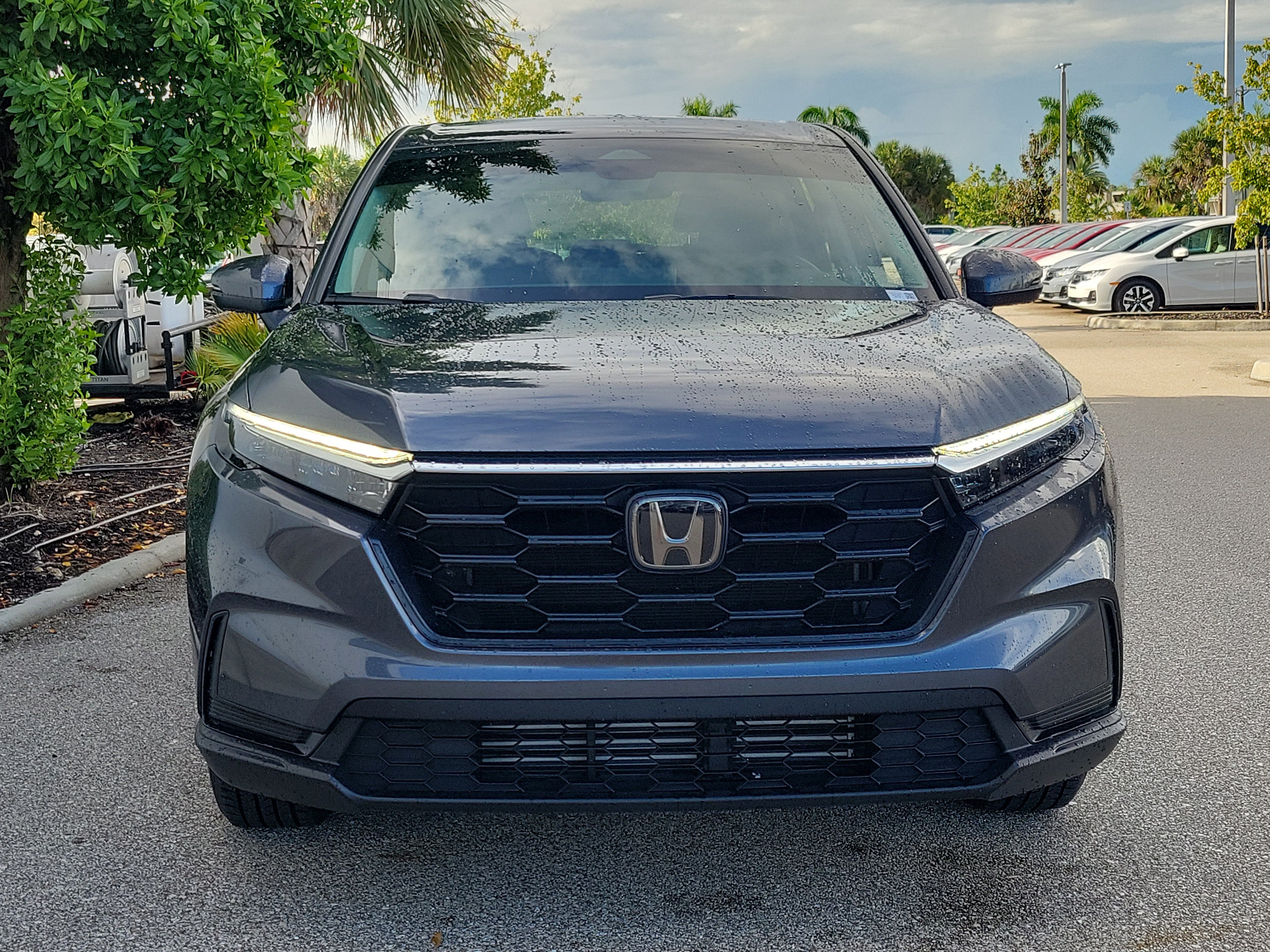 Used 2024 Honda CR-V LX image 2