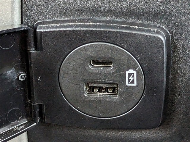 Used 2023 Ford Expedition Max Limited image 20