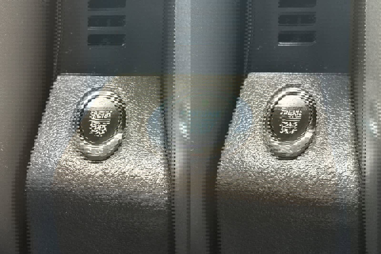 Used 2020 Ford Expedition Max XLT w/ Equipment Group 202A image 26