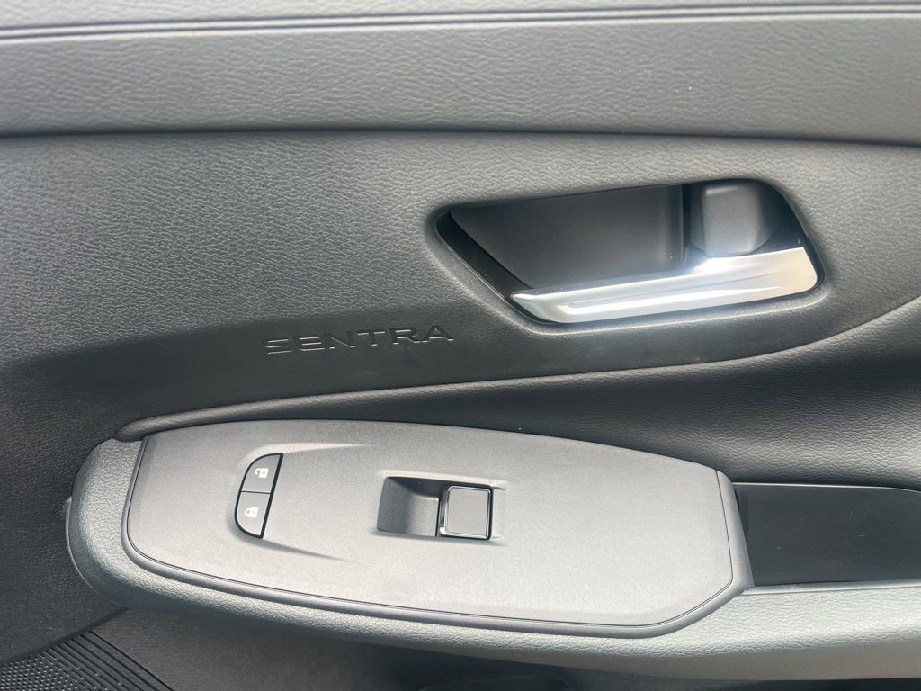 New 2026 Nissan Sentra SV w/ SV Convenience Package image 32