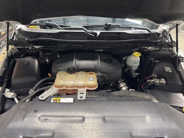 Used 2019 RAM 1500 Laramie w/ Convenience Group image 31