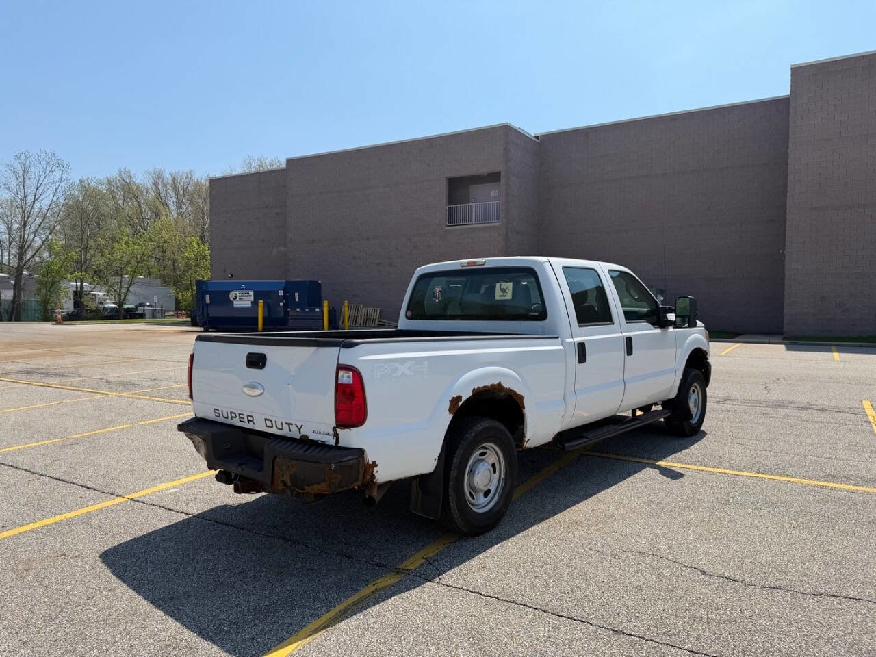 Used 2012 Ford F250 XL w/ Camper Pkg image 4