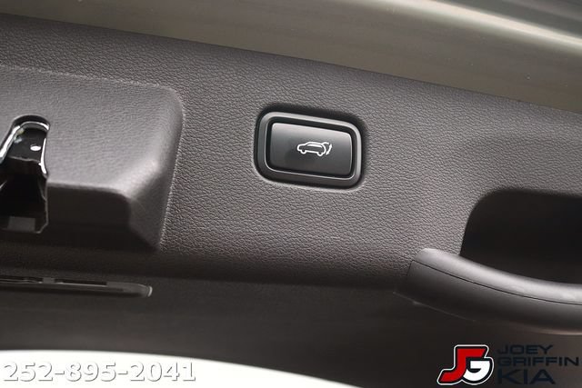 Certified 2023 Kia Sportage X-Line w/ X-Line Premium Package AWD/4WD image 17