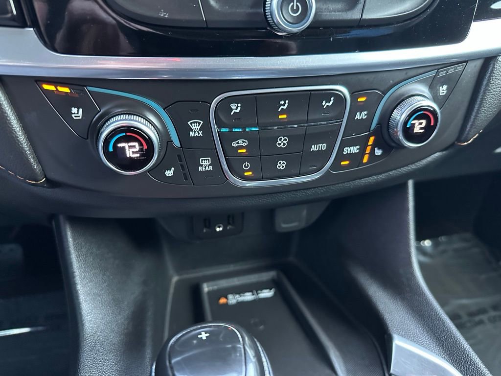 Used 2019 Chevrolet Traverse Premier w/ Driver Confidence II Package image 26