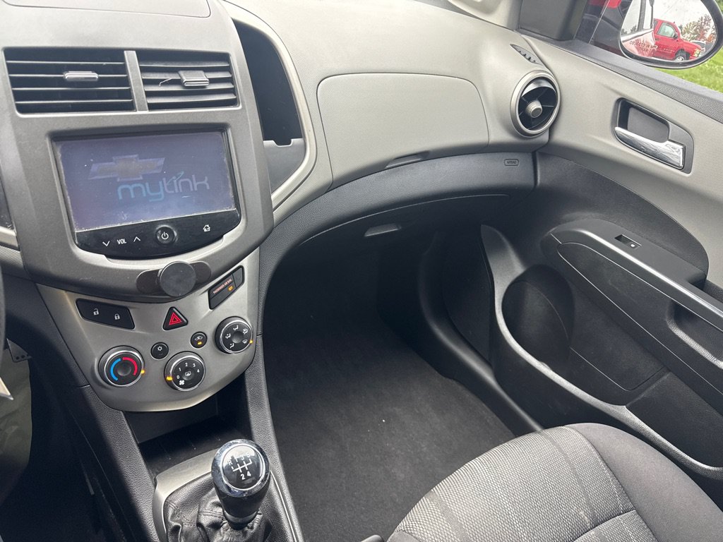 Used 2015 Chevrolet Sonic LT FWD image 14