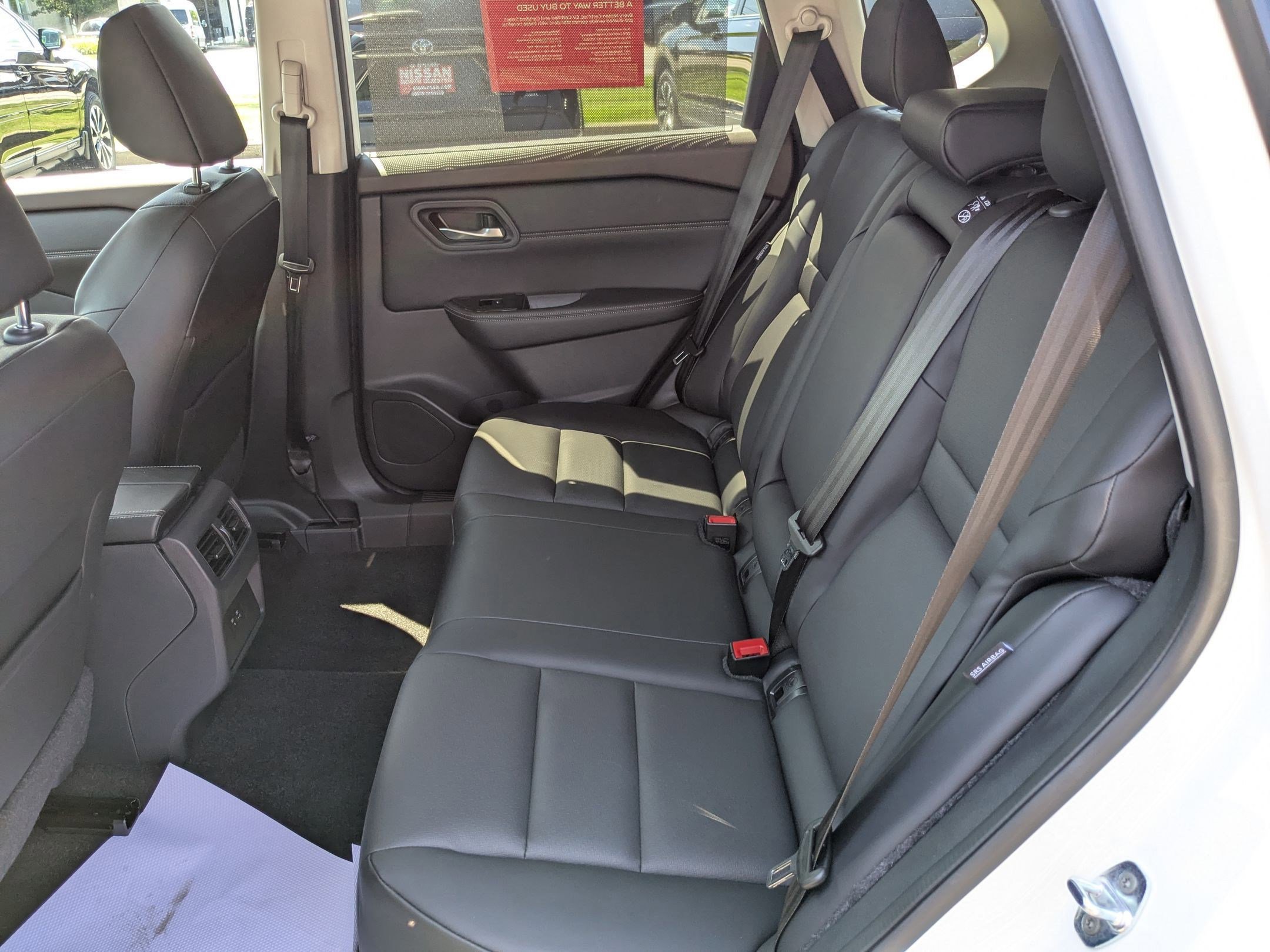 Certified 2022 Nissan Rogue SV w/ SV Premium Package image 21