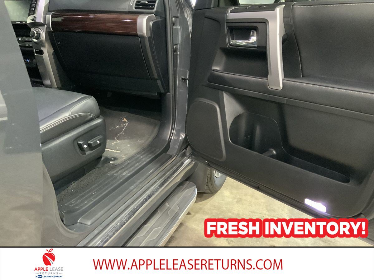 Used 2024 Toyota 4Runner Limited AWD/4WD image 10