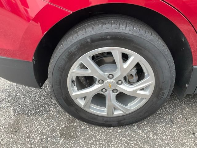 Used 2021 Chevrolet Equinox Premier AWD/4WD image 11