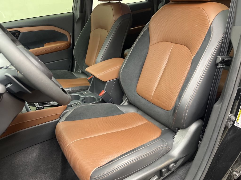 Used 2025 Subaru Forester Touring AWD/4WD image 18