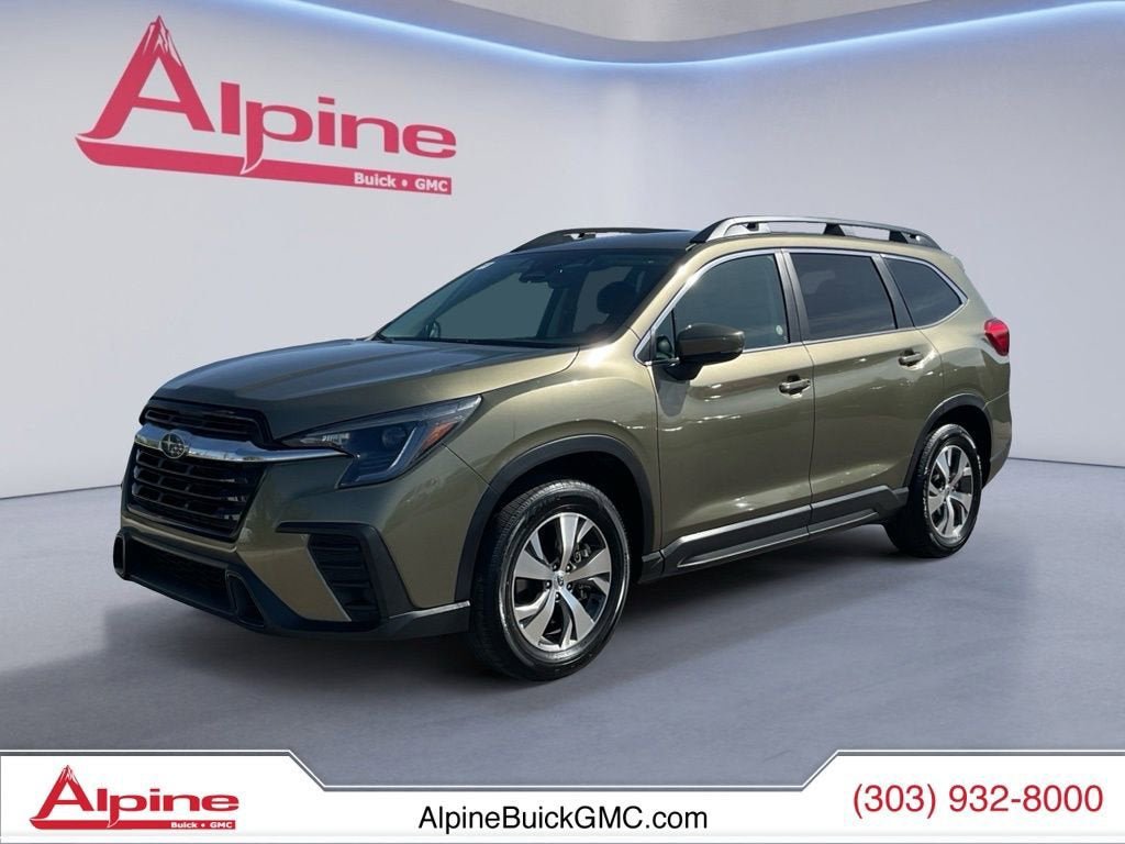 Used 2025 Subaru Ascent Premium AWD/4WD image 1