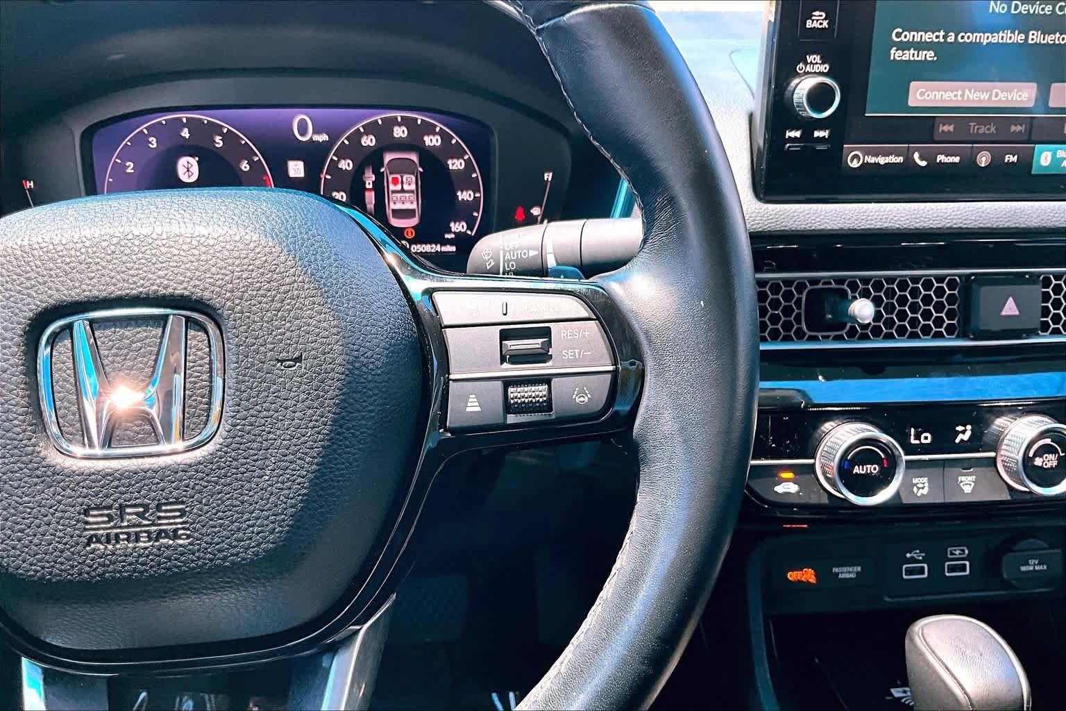 Used 2022 Honda Civic Touring image 25