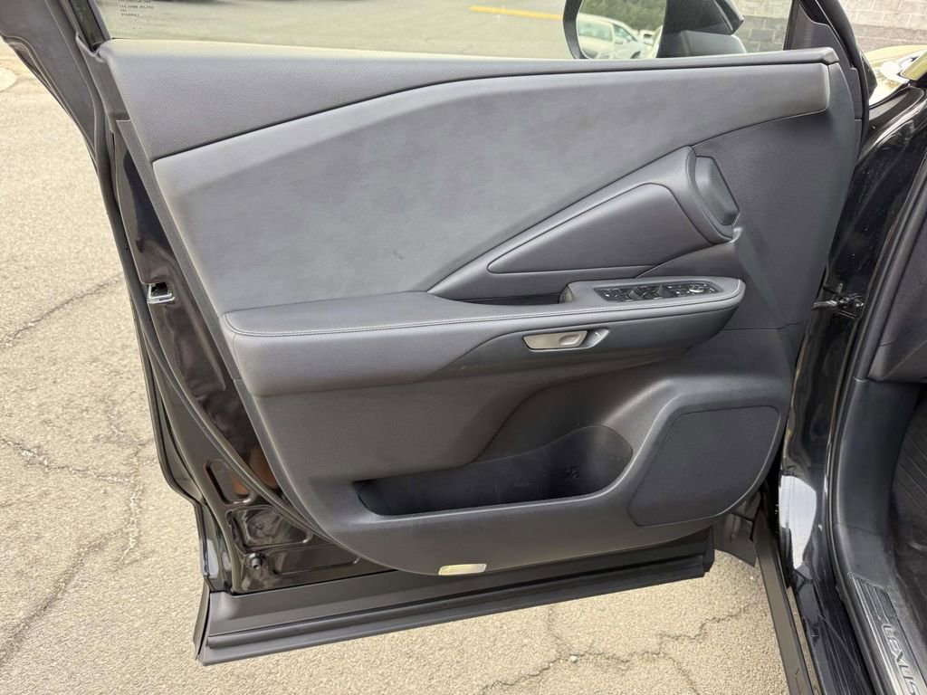 Used 2025 Lexus TX 350 AWD w/ Technology Package image 12