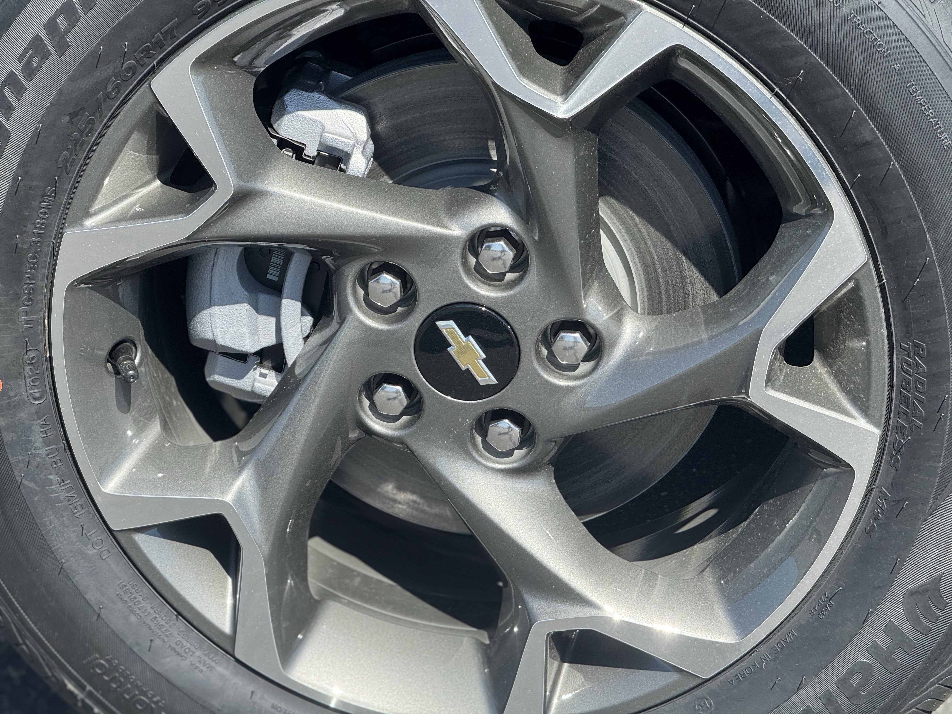 New 2026 Chevrolet Trax LT FWD image 8