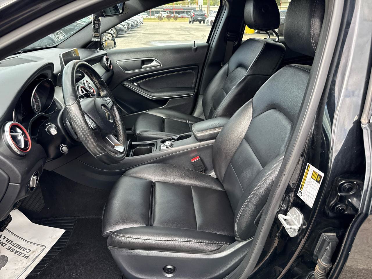Used 2016 Mercedes-Benz GLA 250 image 11