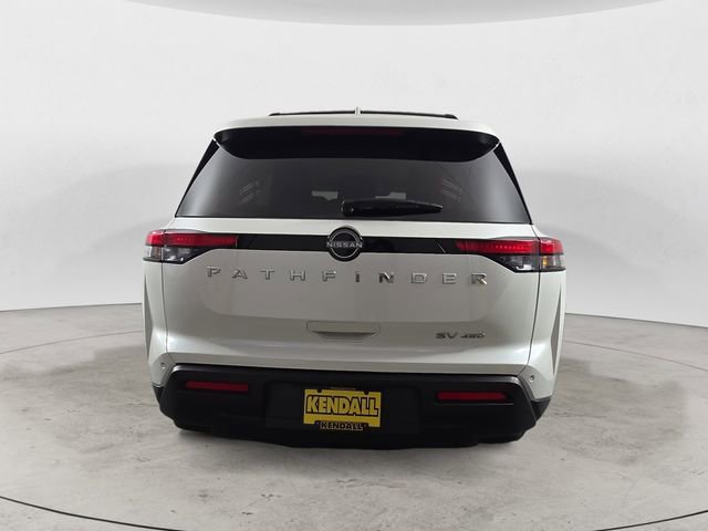 Used 2022 Nissan Pathfinder SV image 4