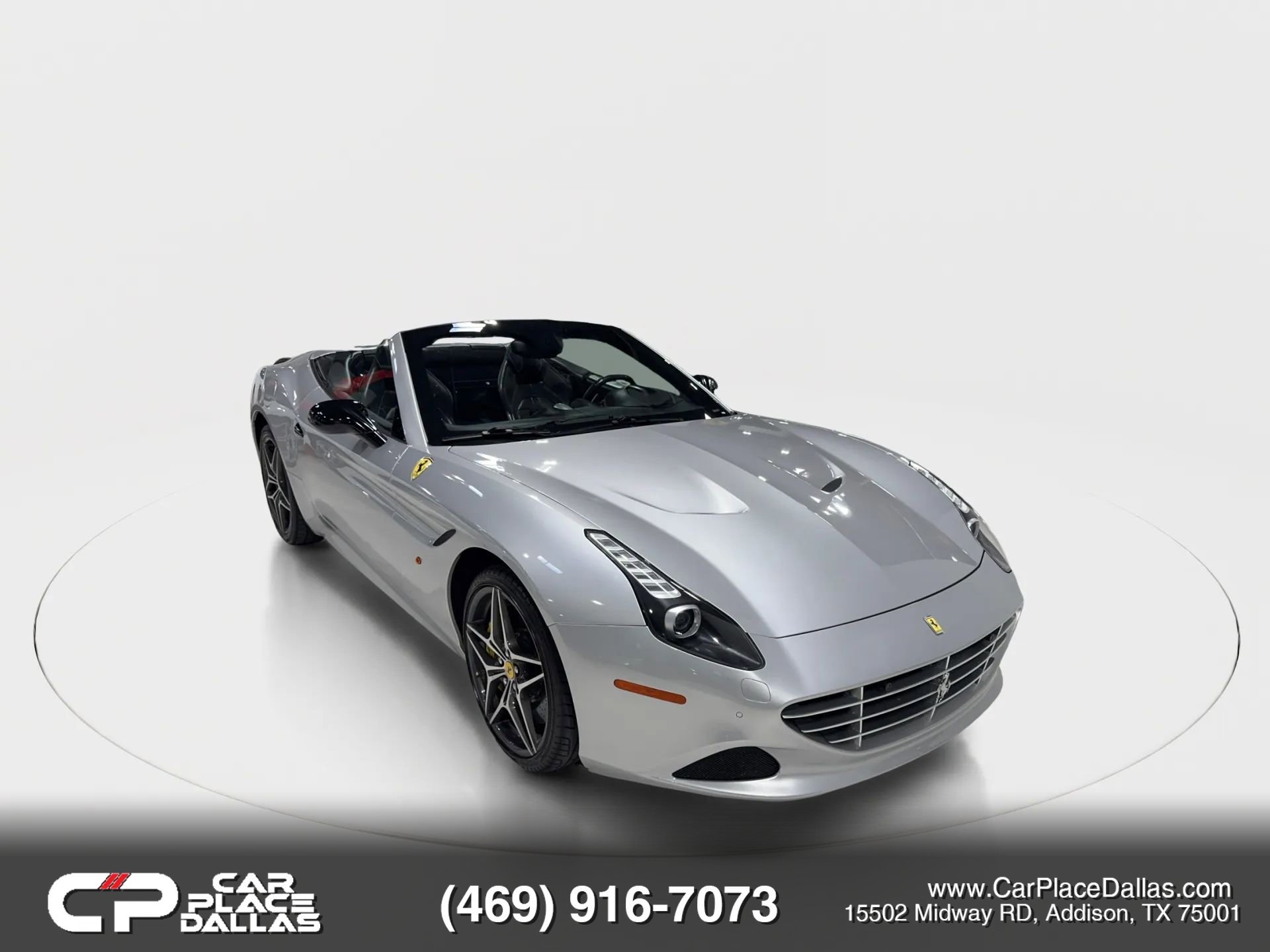 Used 2016 Ferrari California T image 2