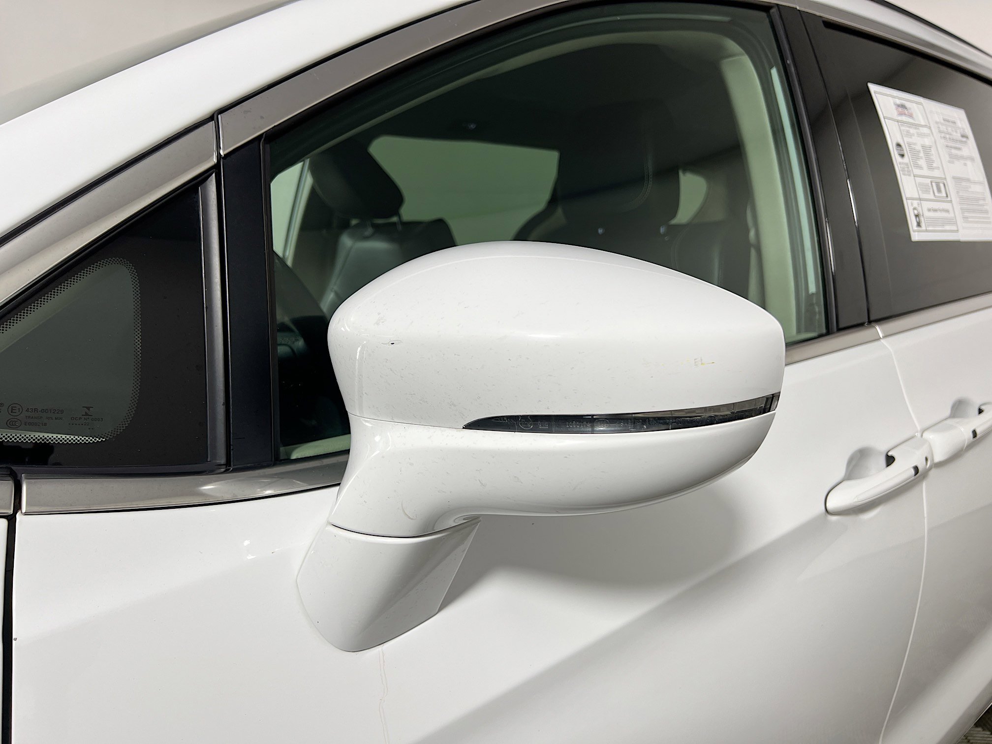 Used 2022 Chrysler Pacifica Touring-L image 13