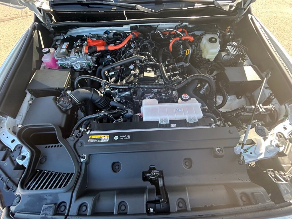 Used 2025 Toyota 4Runner 4WD image 34