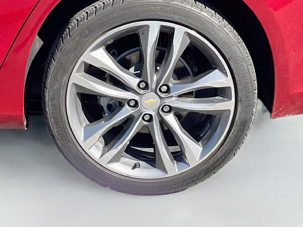 Used 2023 Chevrolet Malibu LT w/ Driver Confidence Package FWD image 32